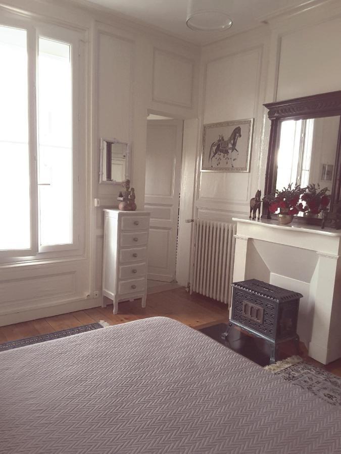 La Maison Des Thermes, Chambre D'Hote Saintes Zewnętrze zdjęcie