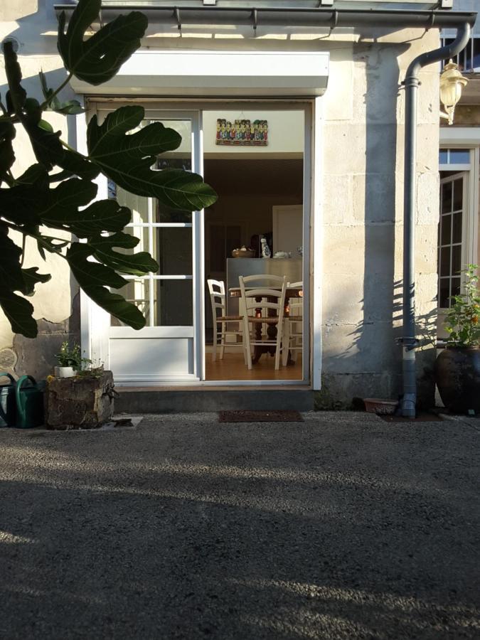 La Maison Des Thermes, Chambre D'Hote Saintes Zewnętrze zdjęcie